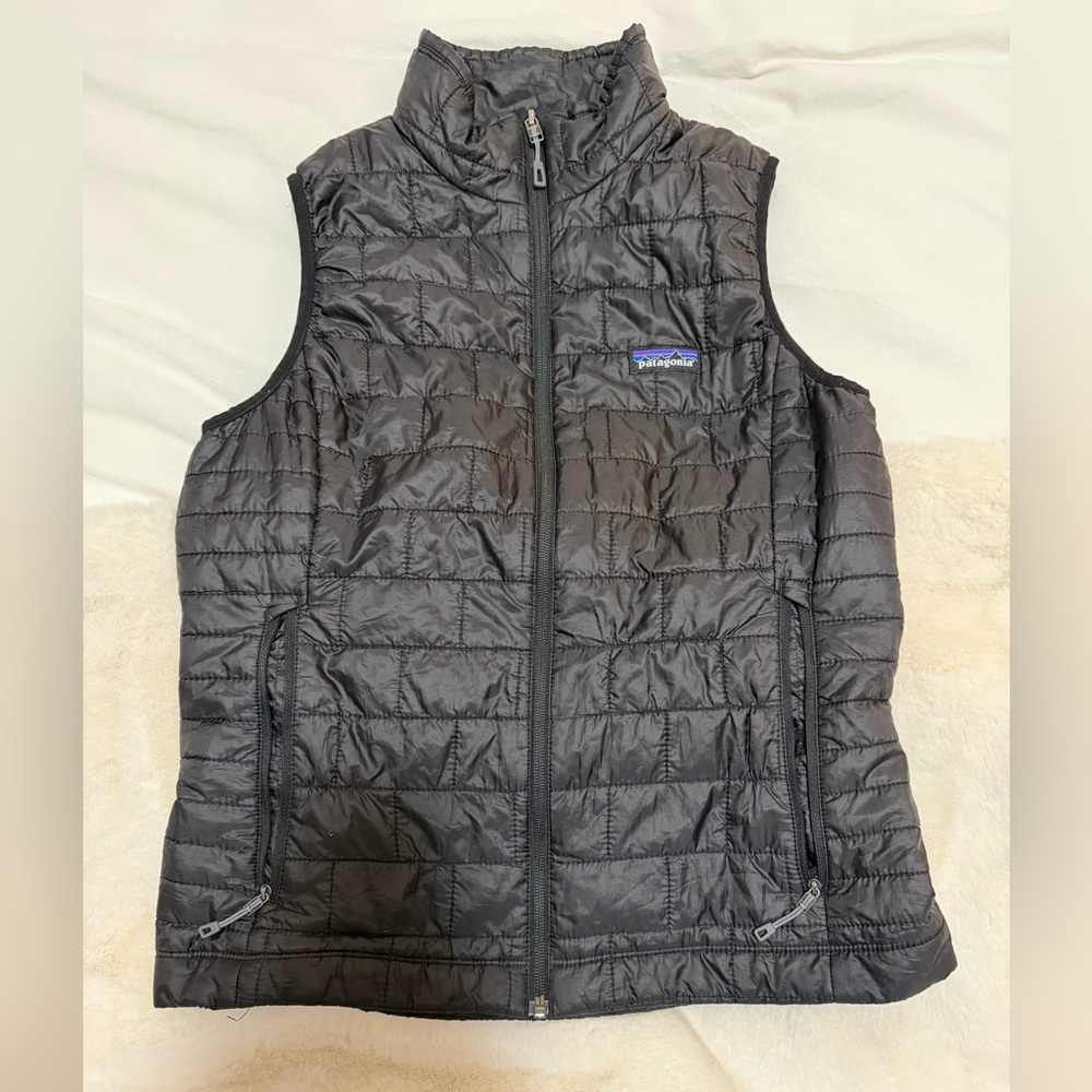 patagonia quilted vest